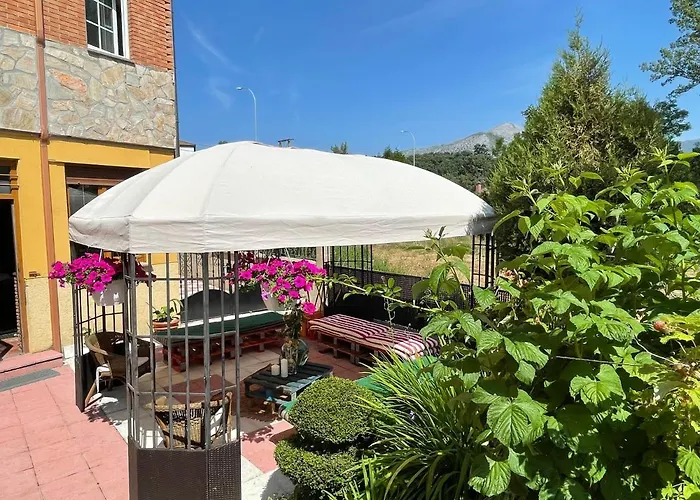 Hostel Arenos